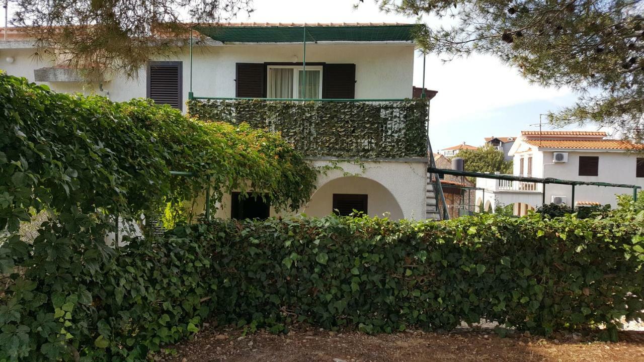 Apartment Joke Razanj Exterior photo